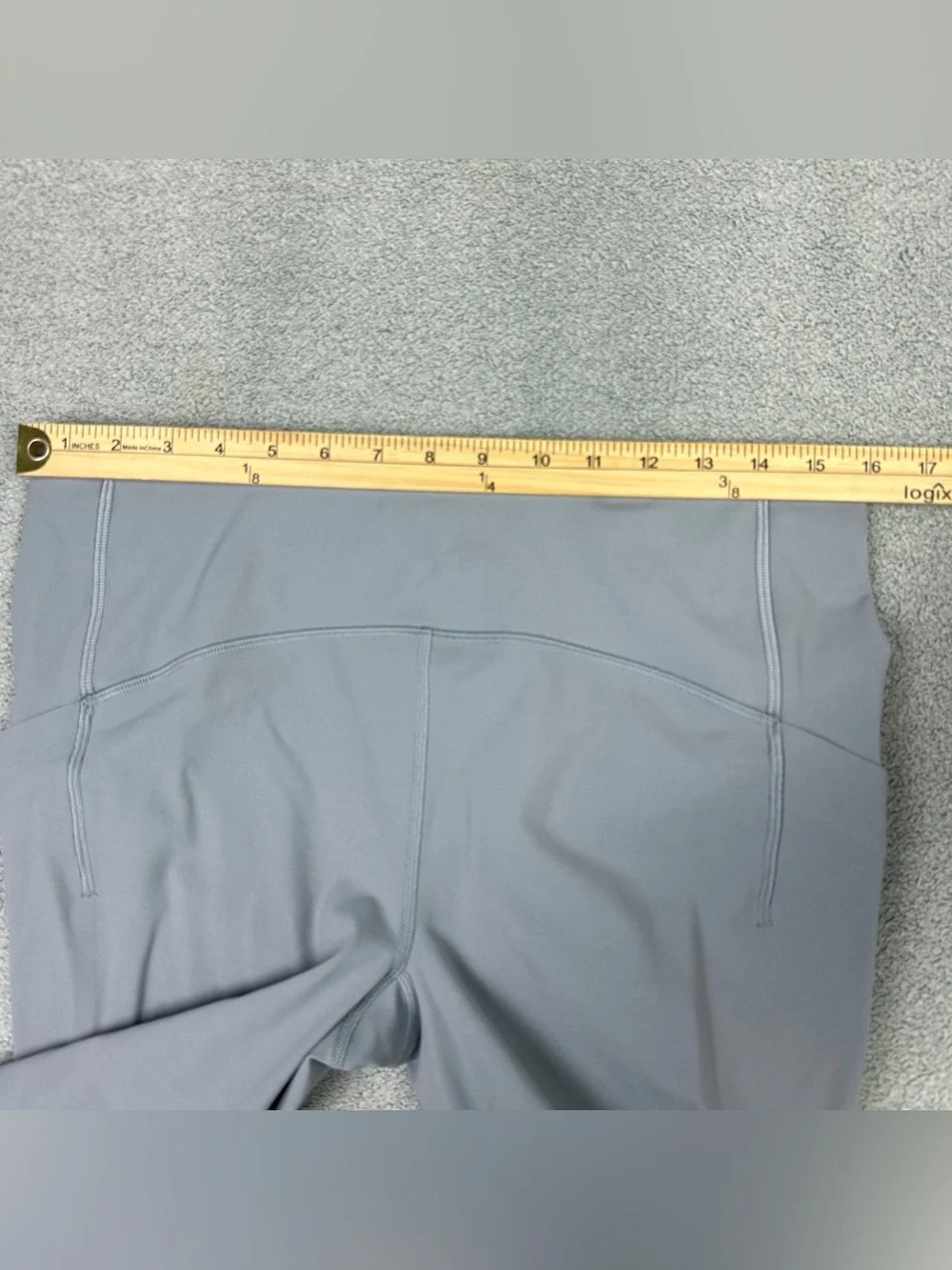 Lululemon Fast and Free High-Rise Crop 23” Tight Womens 12 Gray Nulux Reflective